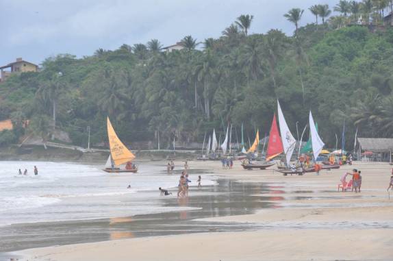 Movimento na praia em Lagoinha - CE